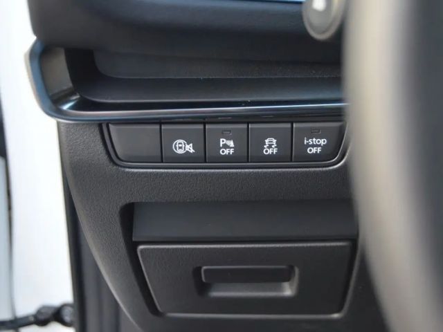 Mazda 3 Benzin 140PS 6GS Centre-Line Navi PDC SHZ