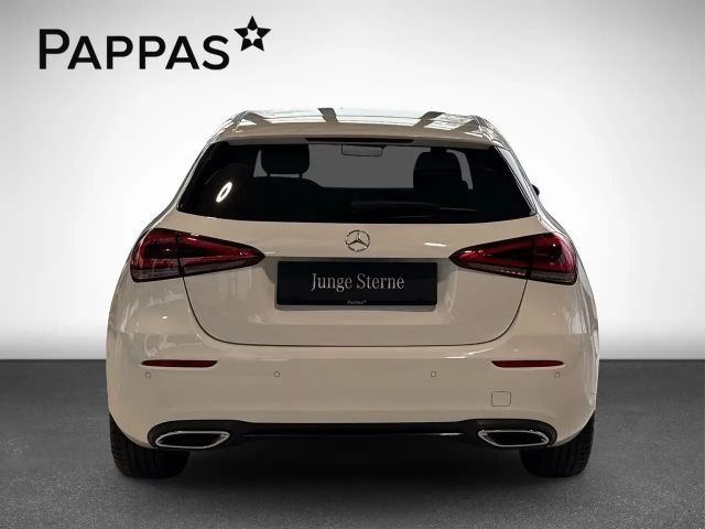 Mercedes-Benz A 160 Hatchback