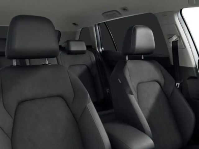 Volkswagen Golf 1.5 eTSI Style Variant