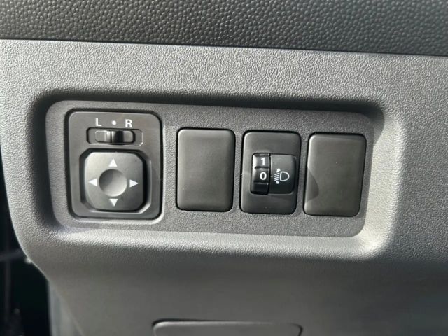 Mitsubishi Space Star Star