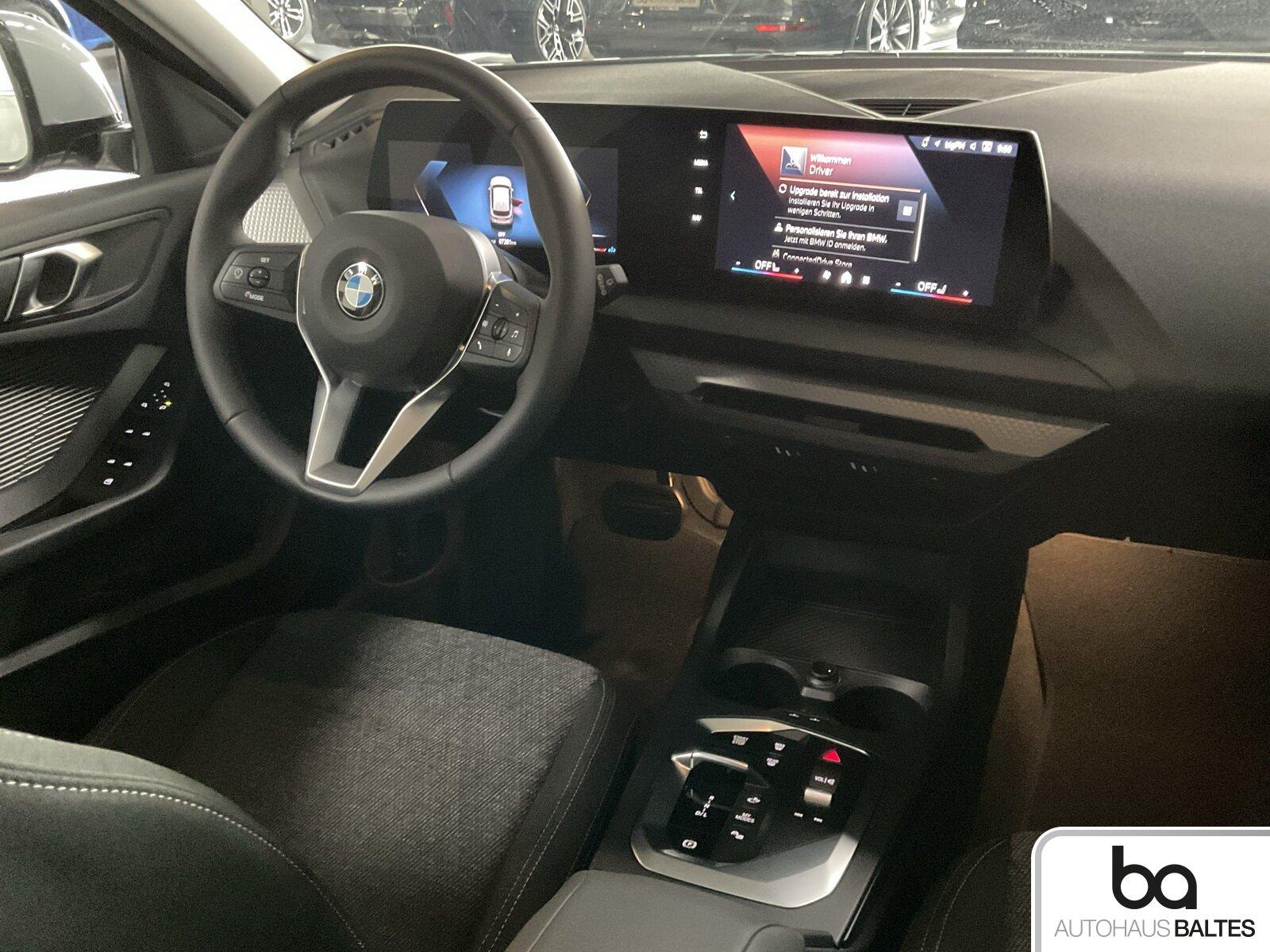 BMW 116 116i M-Sport Sedan