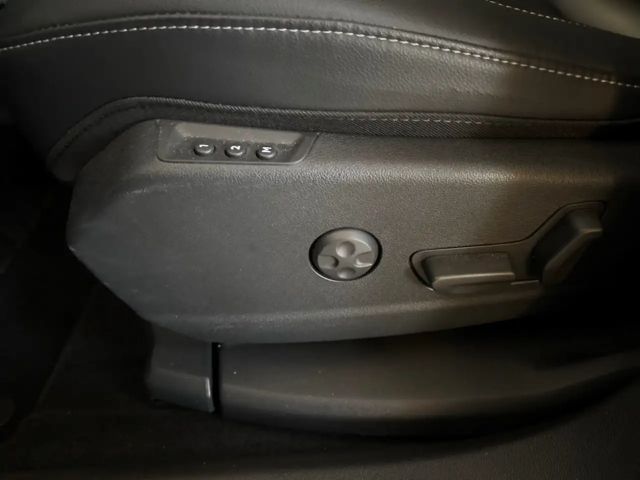 Opel Grandland X Navi e-Sitze165KW/ 224 PS Temp Regensensor GA Spor