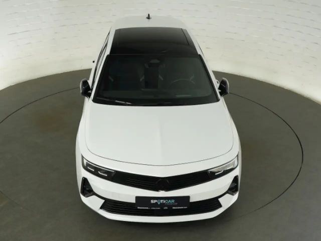 Opel Astra Sports Tourer Ultimate