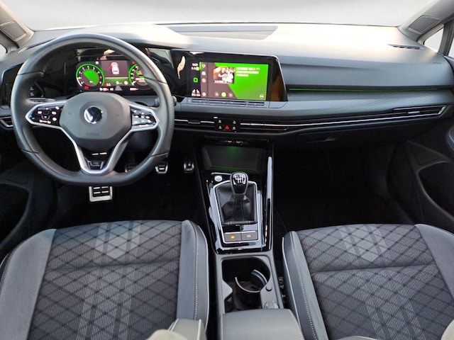 Volkswagen Golf 1.5 TSI R-Line Variant