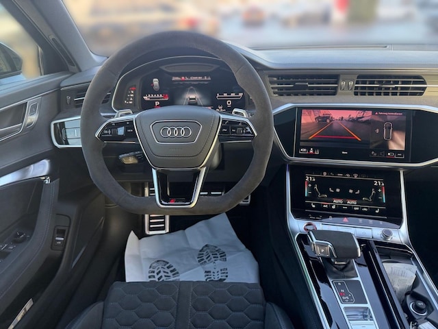 Audi A6 e-tron Avant Performance Quattro