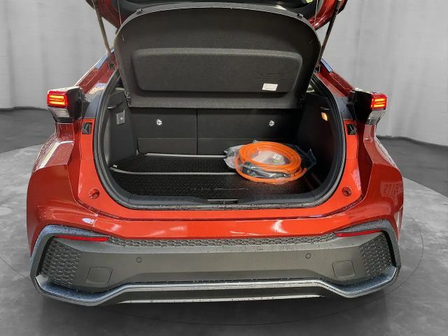 Toyota C-HR Active Plug-in