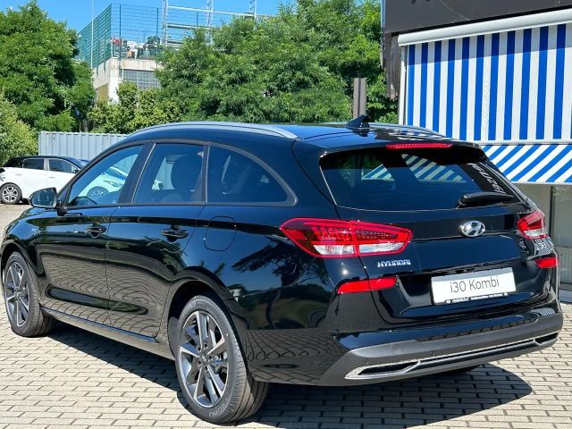 Hyundai i30 Advantage T-GDi