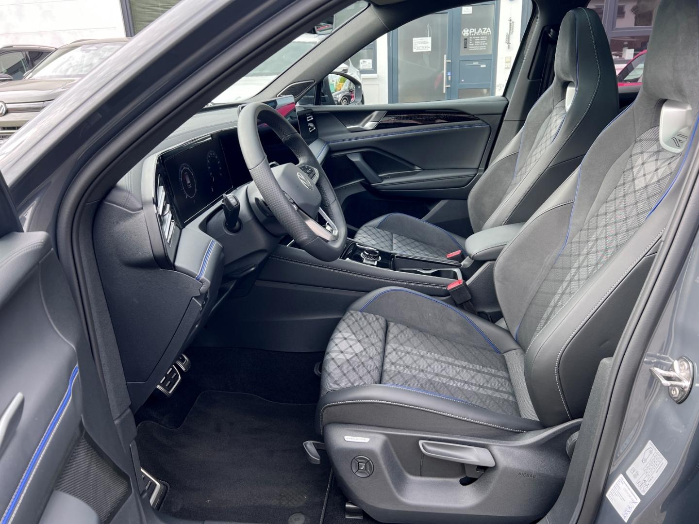 Volkswagen Tiguan 1.5 eTSI IQ.Drive R-Line