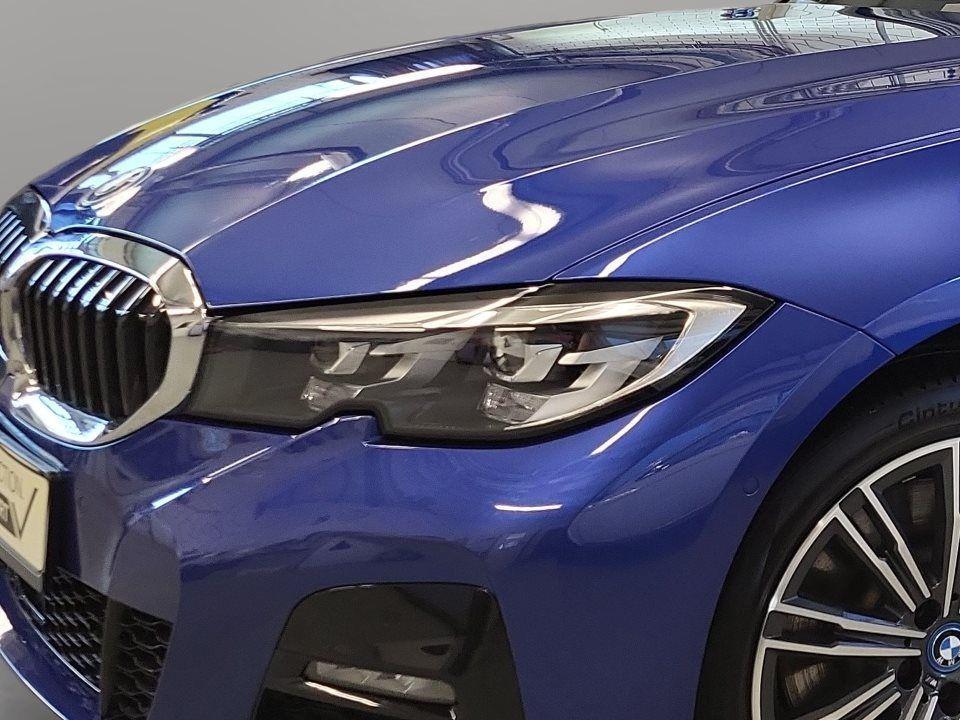 BMW 330 330e Touring xDrive