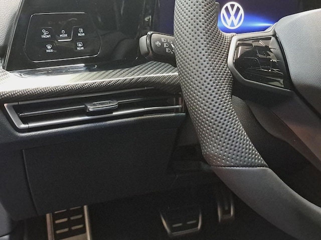 Volkswagen Golf 2.0 TSI