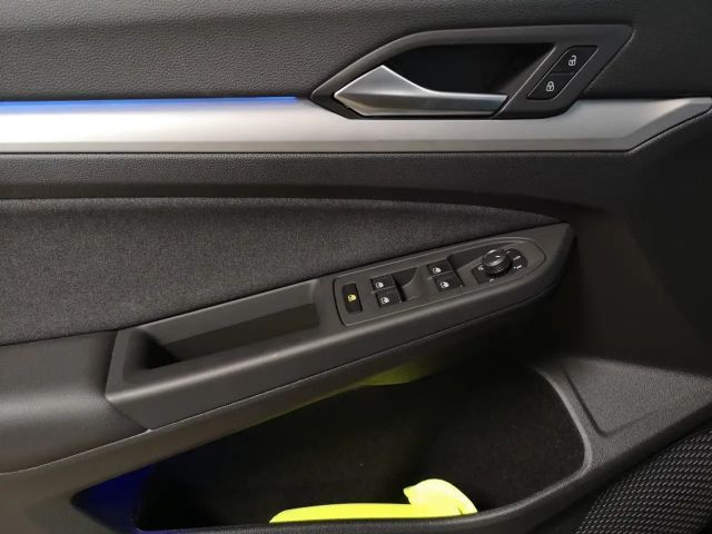 Volkswagen Golf 1.5 TSI Life Variant