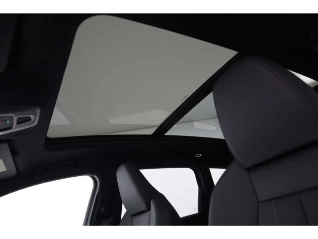 Audi Q6 e-tron S-Line