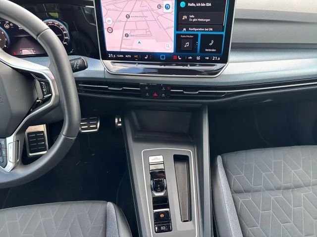 Volkswagen Golf 1.5 eTSI Golf VIII