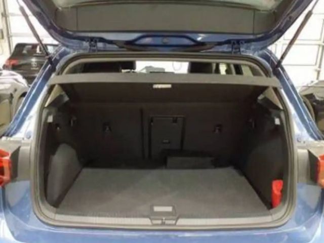 Volkswagen Golf 1.5 eTSI DSG Golf VIII