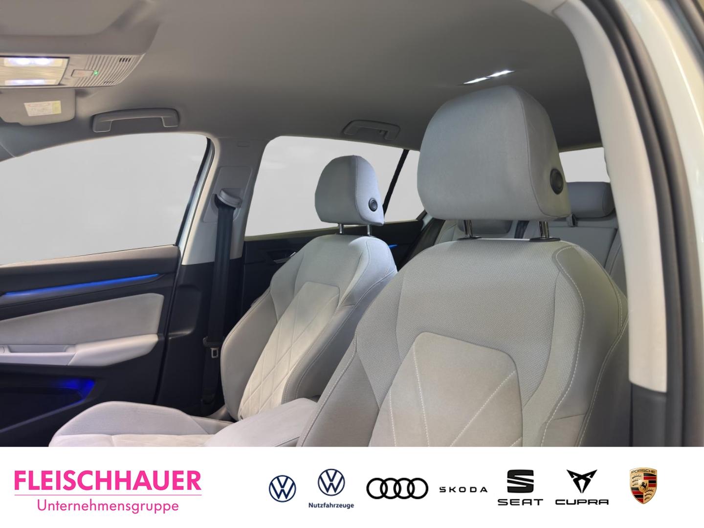 Volkswagen Golf 1.5 eTSI Golf VIII Style