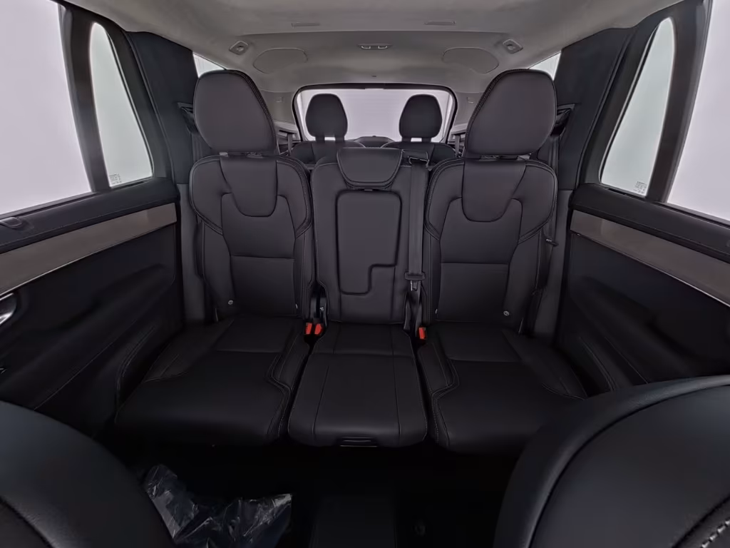 Volvo XC90 Dark Recharge Ultra