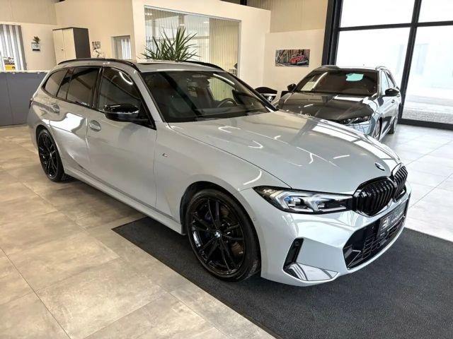 BMW 320 320d M-Sport Touring xDrive
