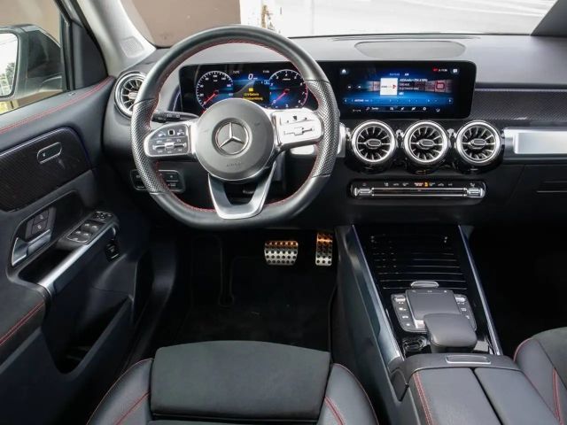 Mercedes-Benz GLB 250 AMG Line