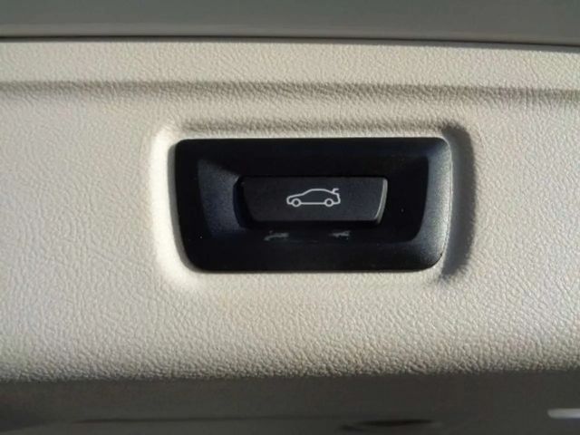 BMW 320 320d Touring xDrive