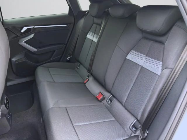 Audi A3 30 TDI Sedan Sportback