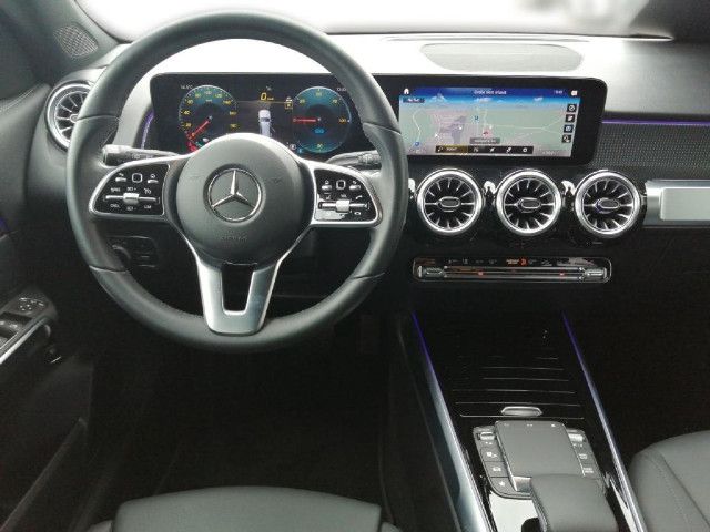 Mercedes-Benz EQB 300 4MATIC