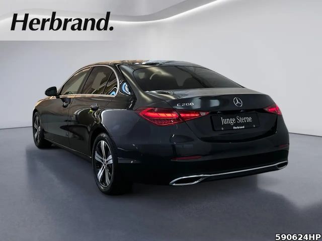 Mercedes-Benz C 200 AVANTGARDE Sedan