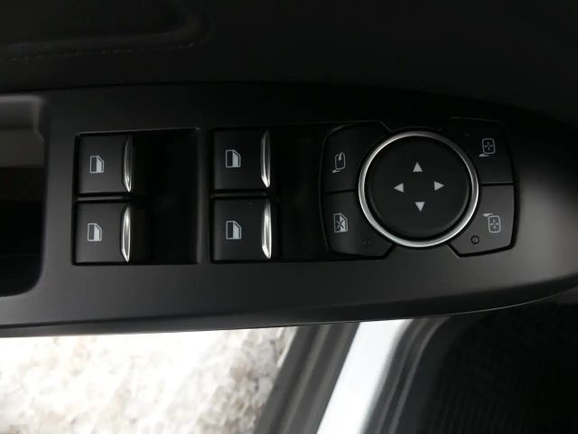 Ford Focus Cool & Connect Wagon