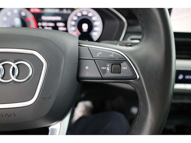 Audi A4 40 TFSI Avant Quattro S-Tronic