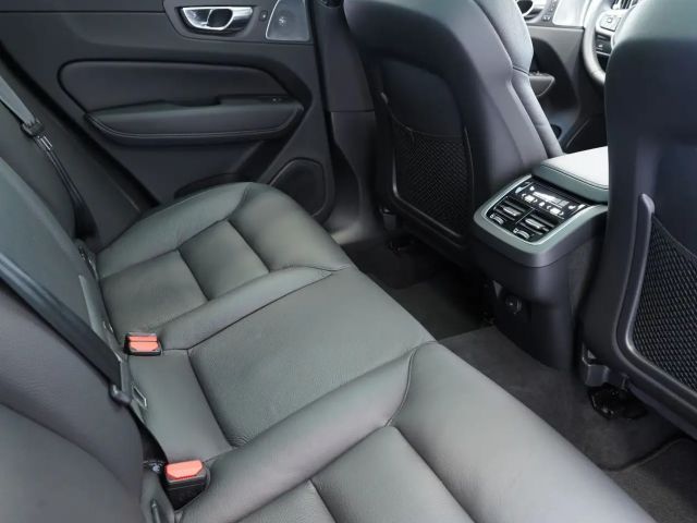 Volvo XC60 AWD Dark Ultimate