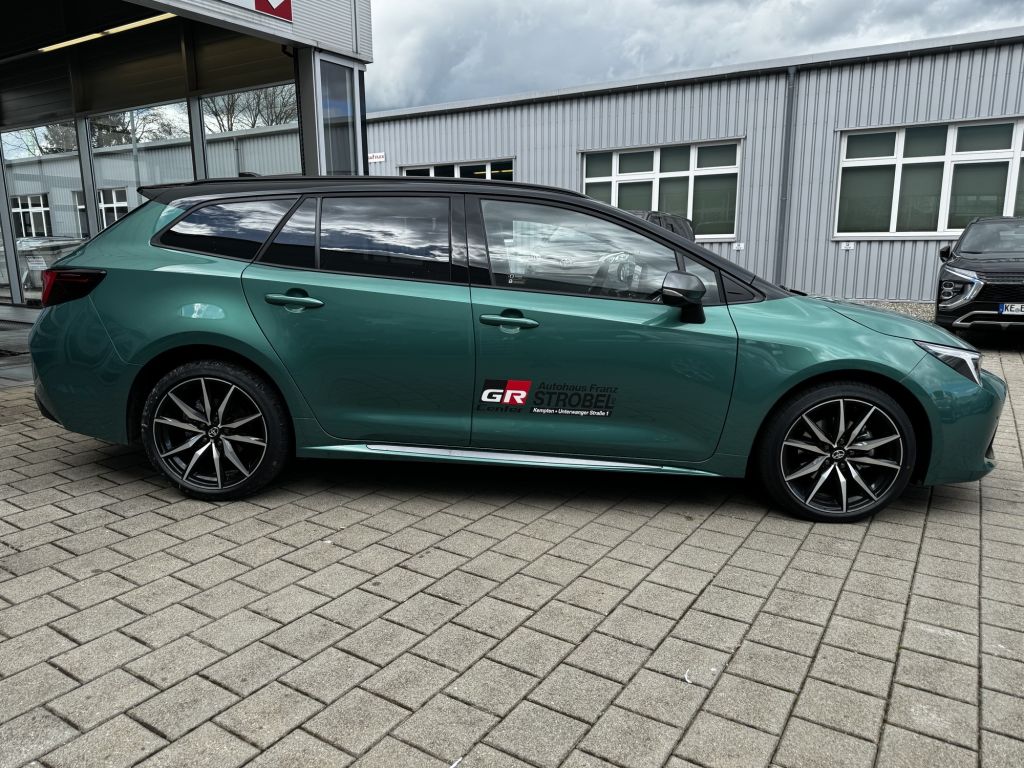Toyota Corolla Basis GR Touring