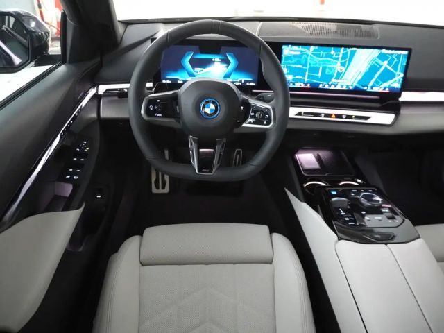 BMW i5 Sedan eDrive40