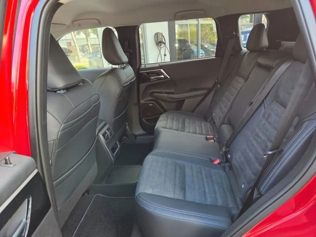 Mitsubishi Outlander 4WD PHEV