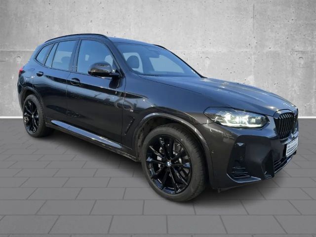 BMW X3 xDrive30i