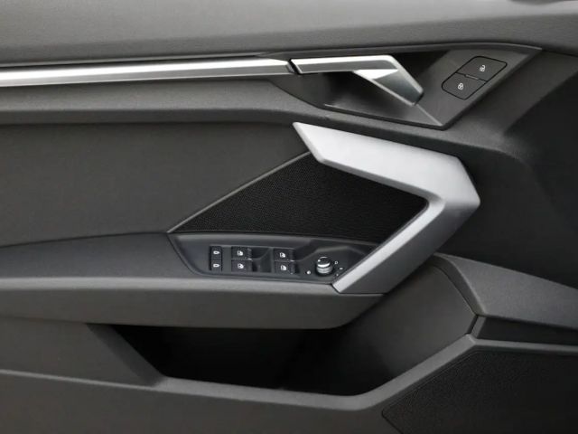 Audi A3 30 TDI Sedan