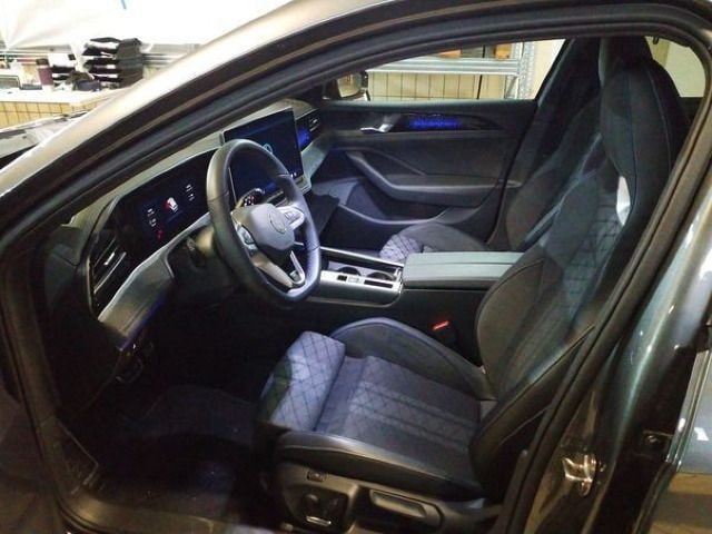 Volkswagen Passat 2.0 TDI DSG R-Line Variant