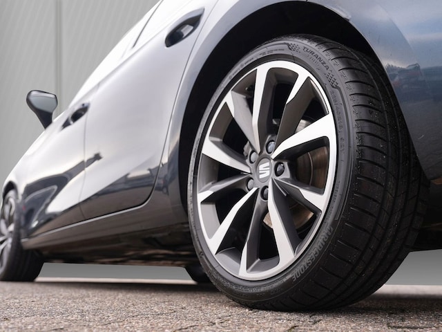 Seat Leon 1.5 eTSI DSG FR-lijn Sportstourer