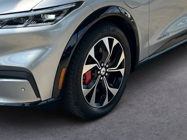 Ford Mustang Mach-E AWD