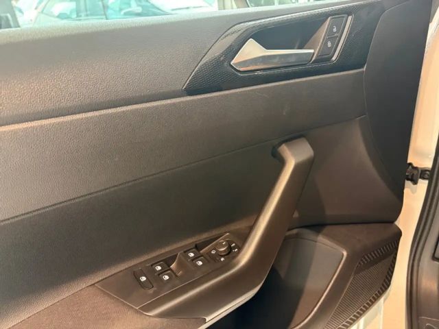 Volkswagen Polo 1.0 TGI Life