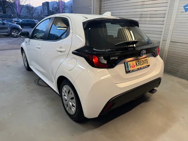 Toyota Yaris Active Hybride
