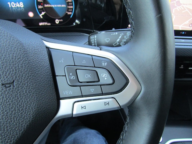 Volkswagen Golf 1.0 TSI