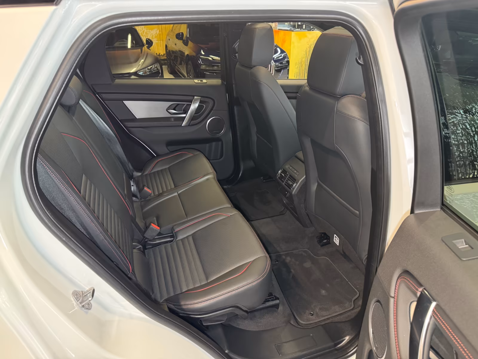 Land Rover Discovery Sport Dynamic R-Dynamic SE