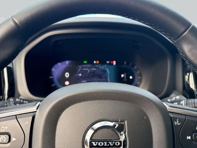 Volvo XC60 Core