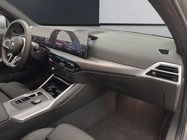 BMW 330 330e Touring