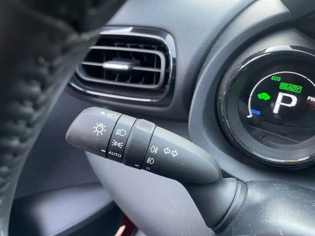 Toyota Yaris Hatchback Hybride Style