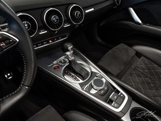 Audi TTS Cabriolet Quattro