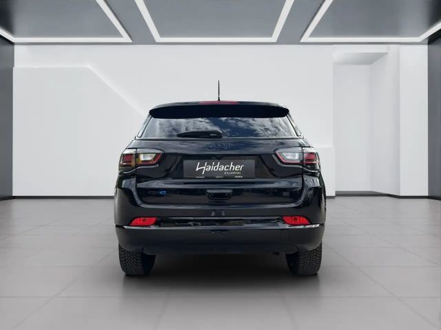 Jeep Compass 4xe Summit