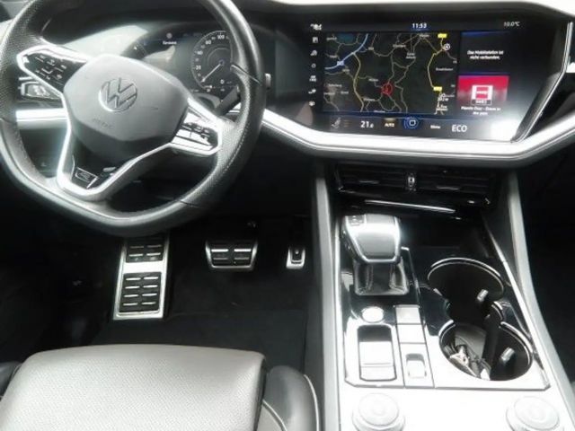 Volkswagen Touareg 4Motion R-Line Style