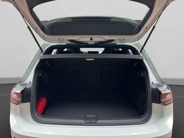 Volkswagen Golf DSG Golf VIII IQ.Drive R-Line