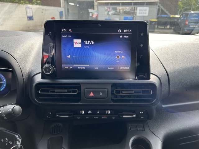 Toyota Proace City EV City Team D