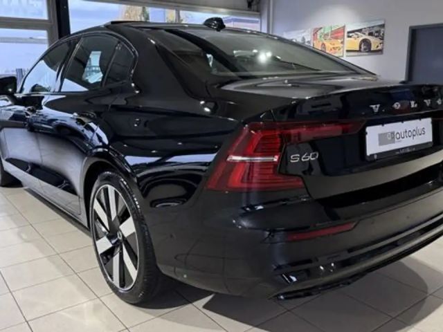Volvo S60 AWD Dark Recharge Ultimate